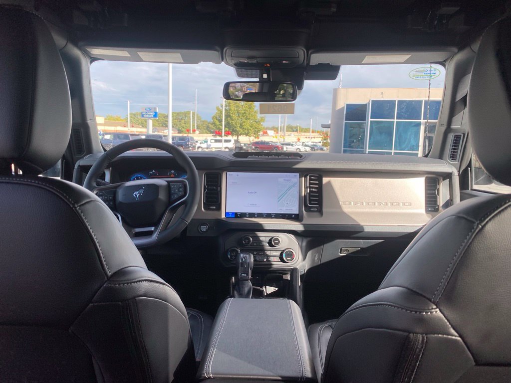 New 2026 Ford Bronco Outer Banks w/ Sasquatch Package AWD/4WD image 35