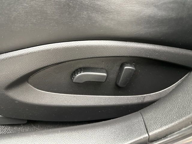 Used 2016 INFINITI QX50 AWD w/ Premium Plus Package image 12