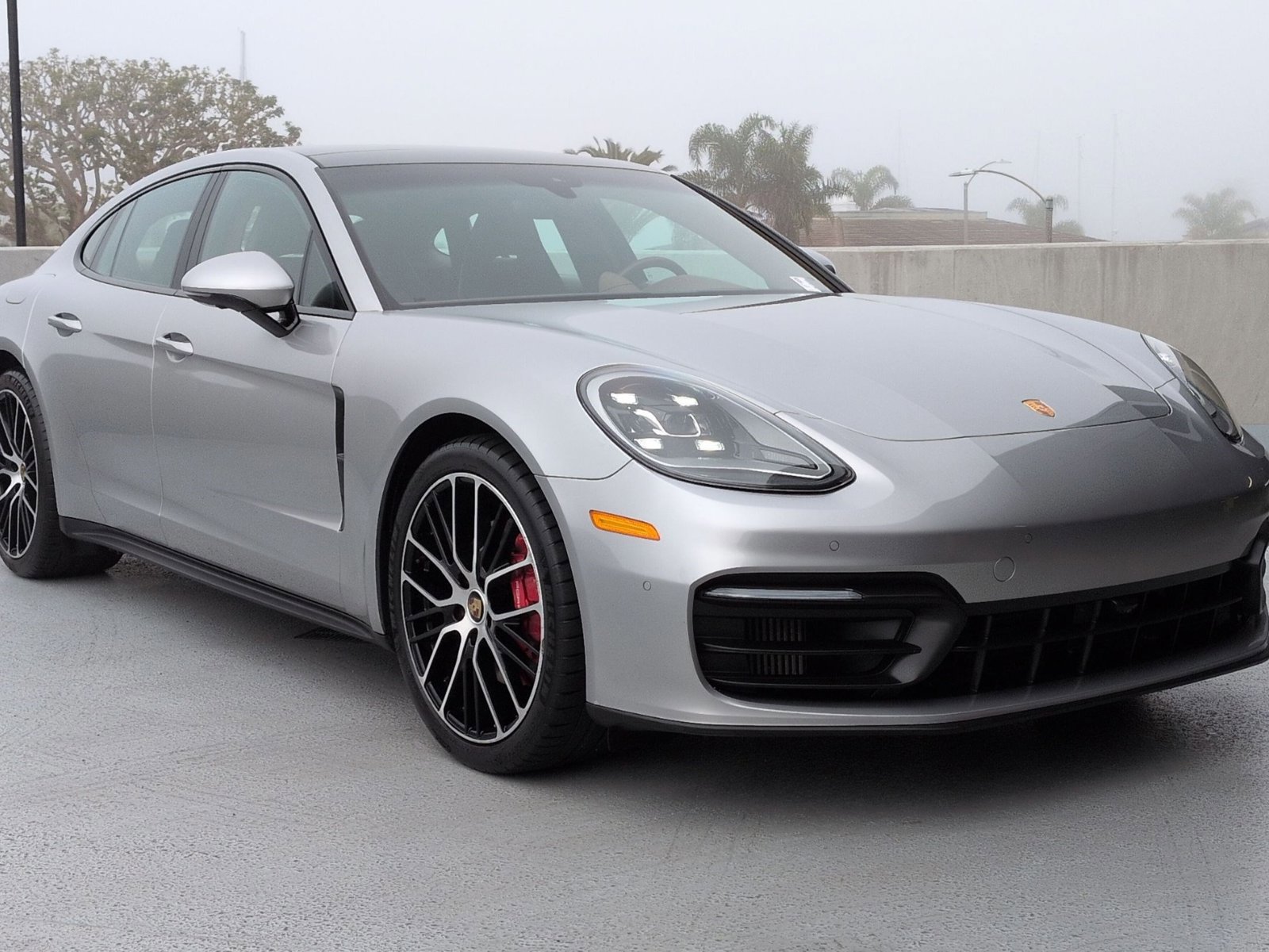 Certified 2022 Porsche Panamera 4S image 7