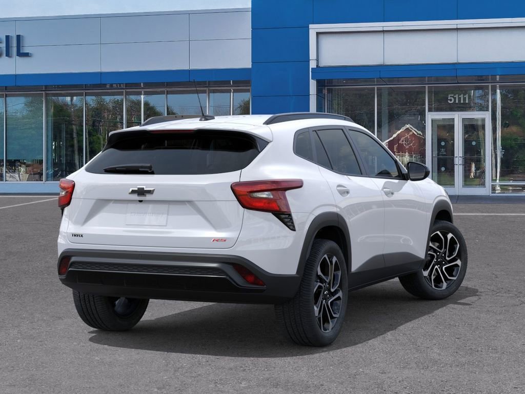 New 2026 Chevrolet Trax RS w/ Driver Confidence Package FWD image 4