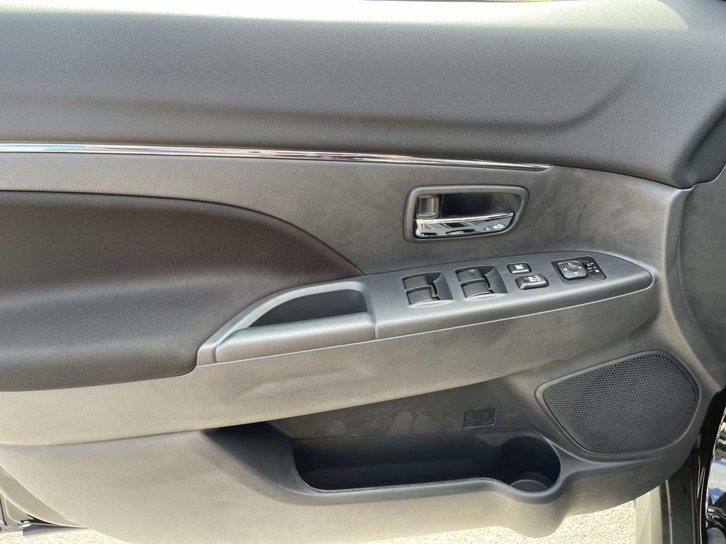 New 2025 Mitsubishi Outlander Sport AWD image 20