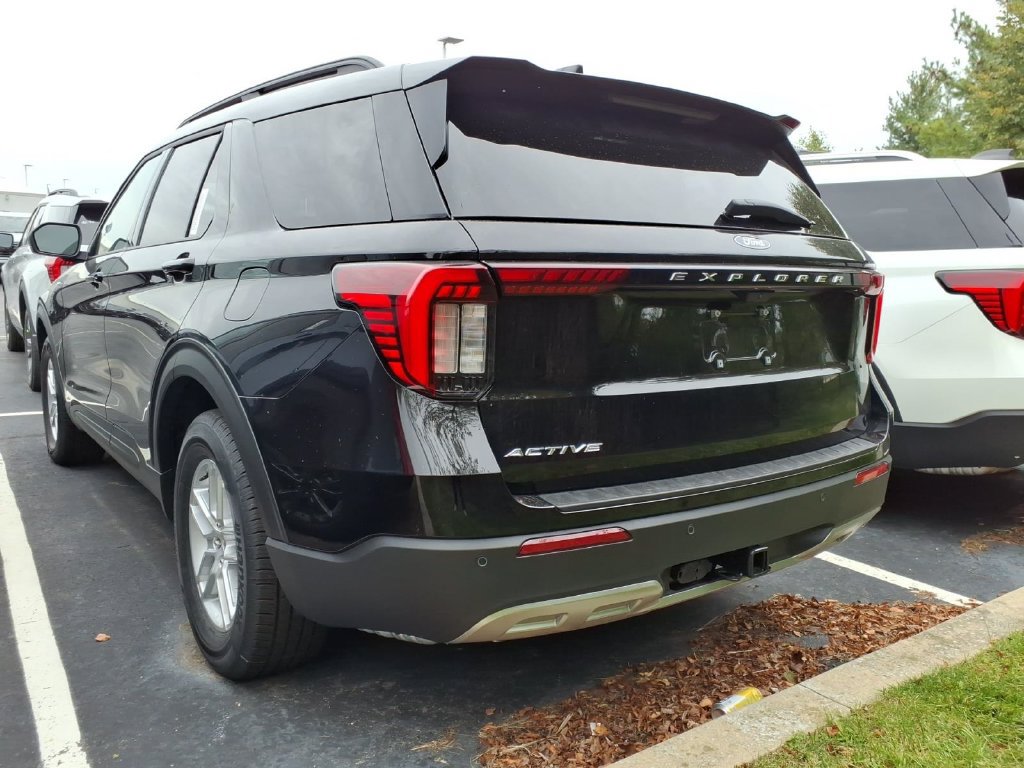 New 2027 Ford Explorer Active w/ Active Comfort Package AWD/4WD image 5