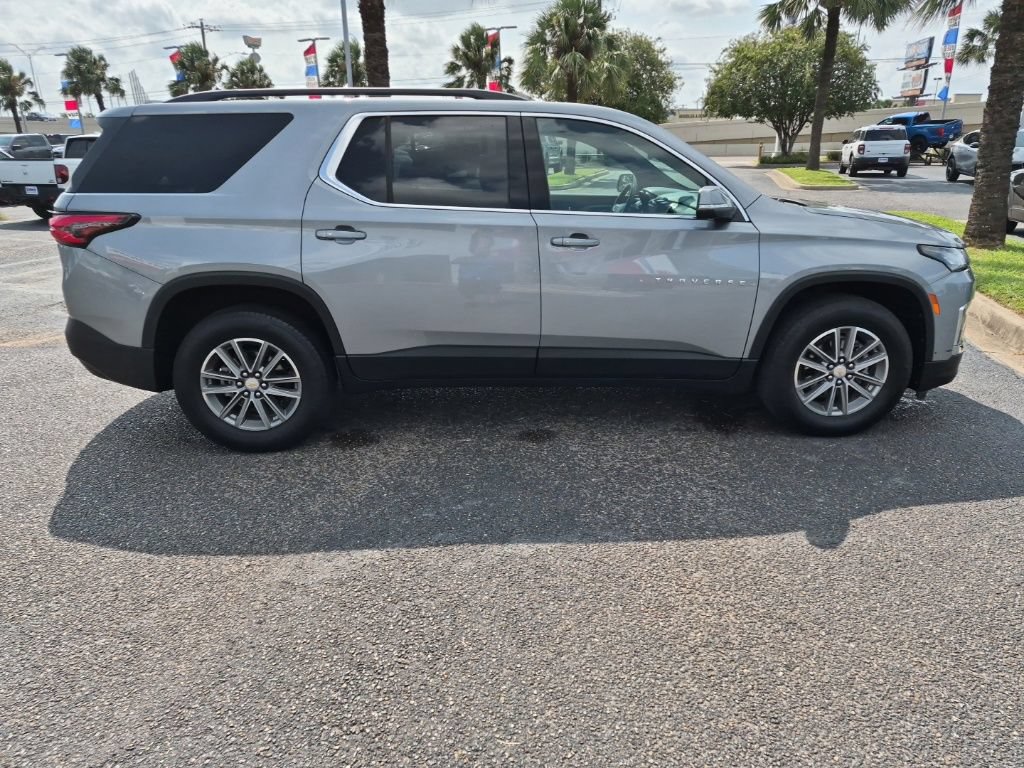 Used 2023 Chevrolet Traverse LT FWD image 6