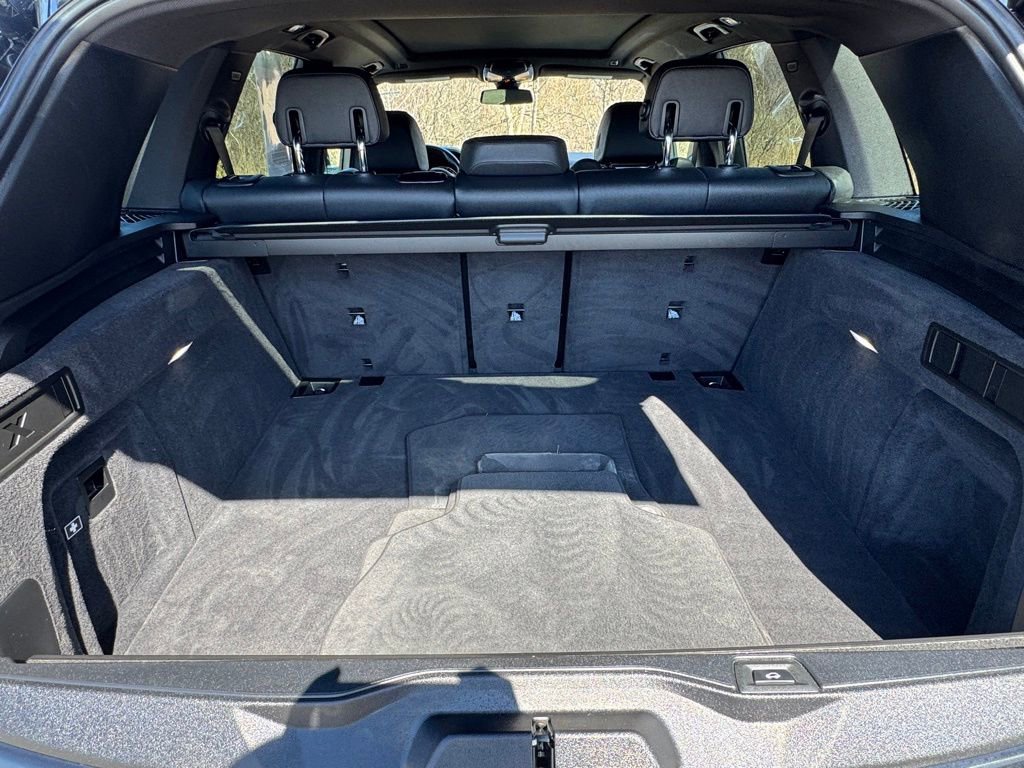 Used 2022 BMW X5 xDrive40i w/ Premium Package image 32