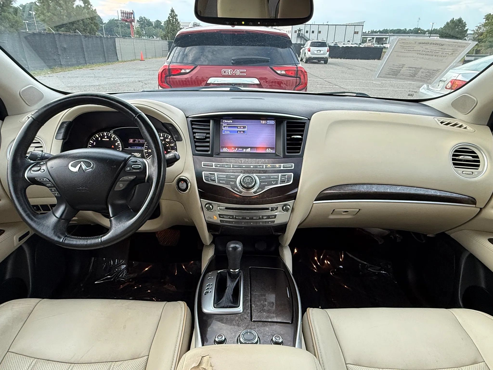 Used 2015 INFINITI QX60 Luxe w/ Premium Plus Package AWD/4WD image 2