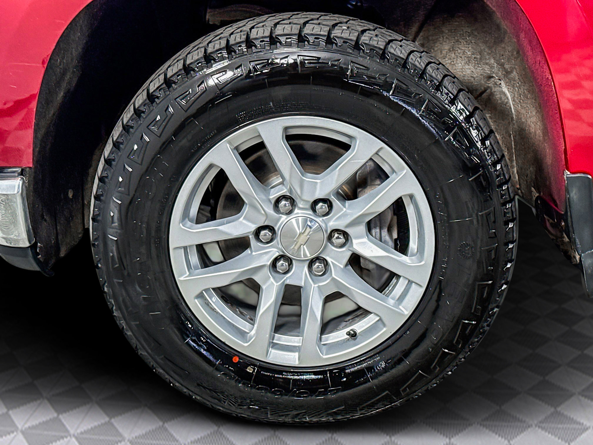 Used 2019 Chevrolet Silverado 1500 LT w/ All-Star Edition image 37