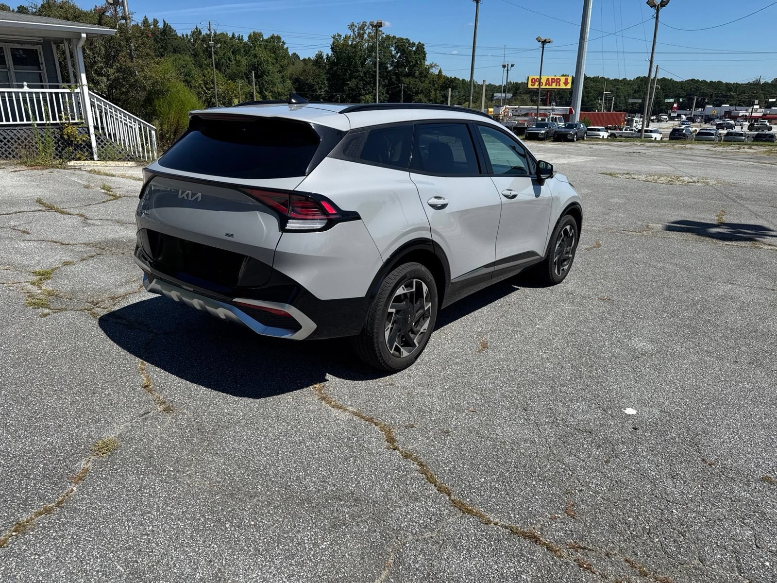 Used 2024 Kia Sportage SX AWD/4WD image 4
