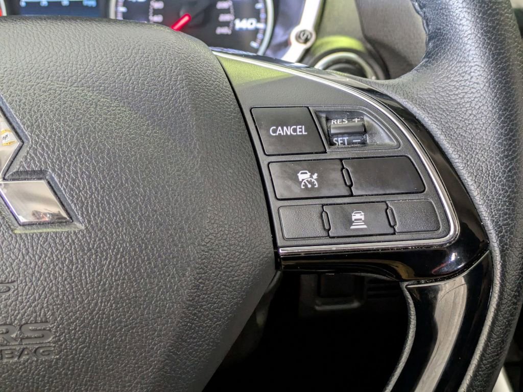 Used 2025 Mitsubishi Eclipse Cross SE AWD/4WD image 21