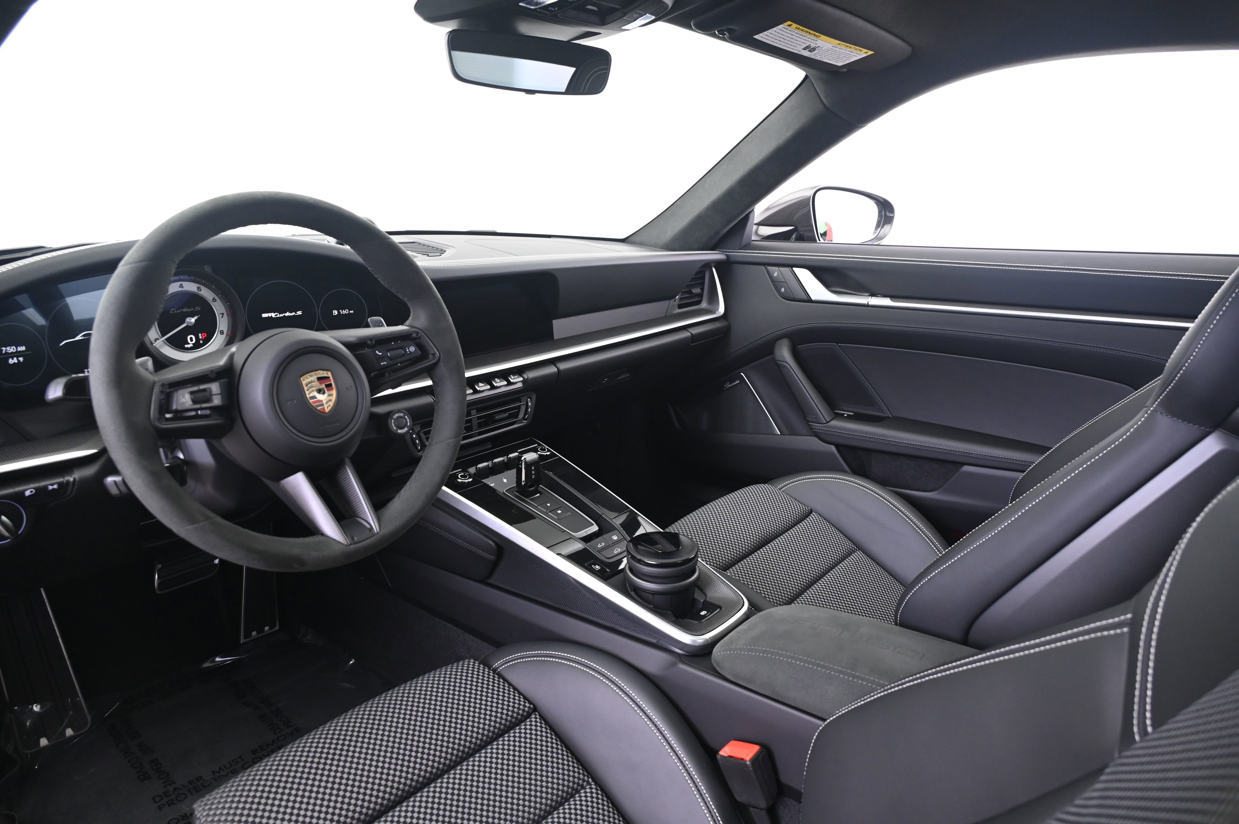 Certified 2025 Porsche 911 Turbo image 4