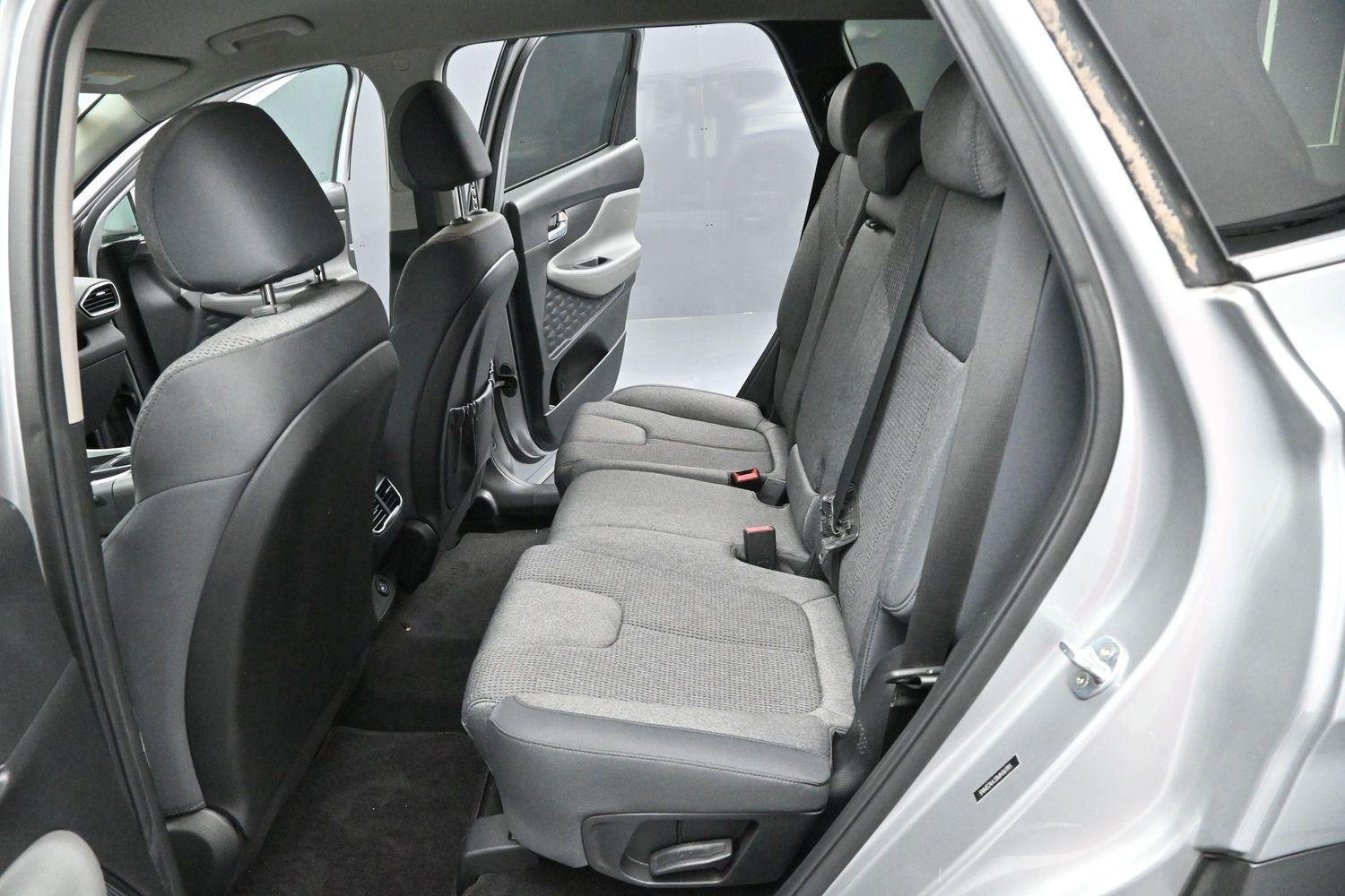 Used 2021 Hyundai Santa Fe SEL FWD image 26