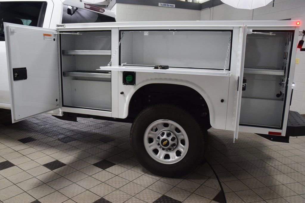 Used 2025 Chevrolet Silverado 3500 W/T w/ WT Convenience Package AWD/4WD image 40