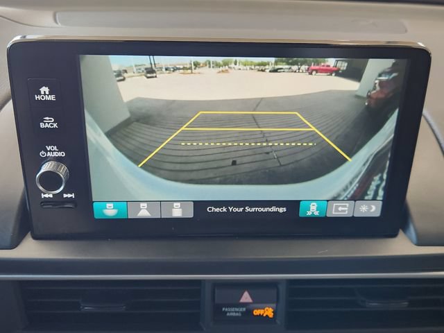Used 2025 Honda Pilot Touring image 6