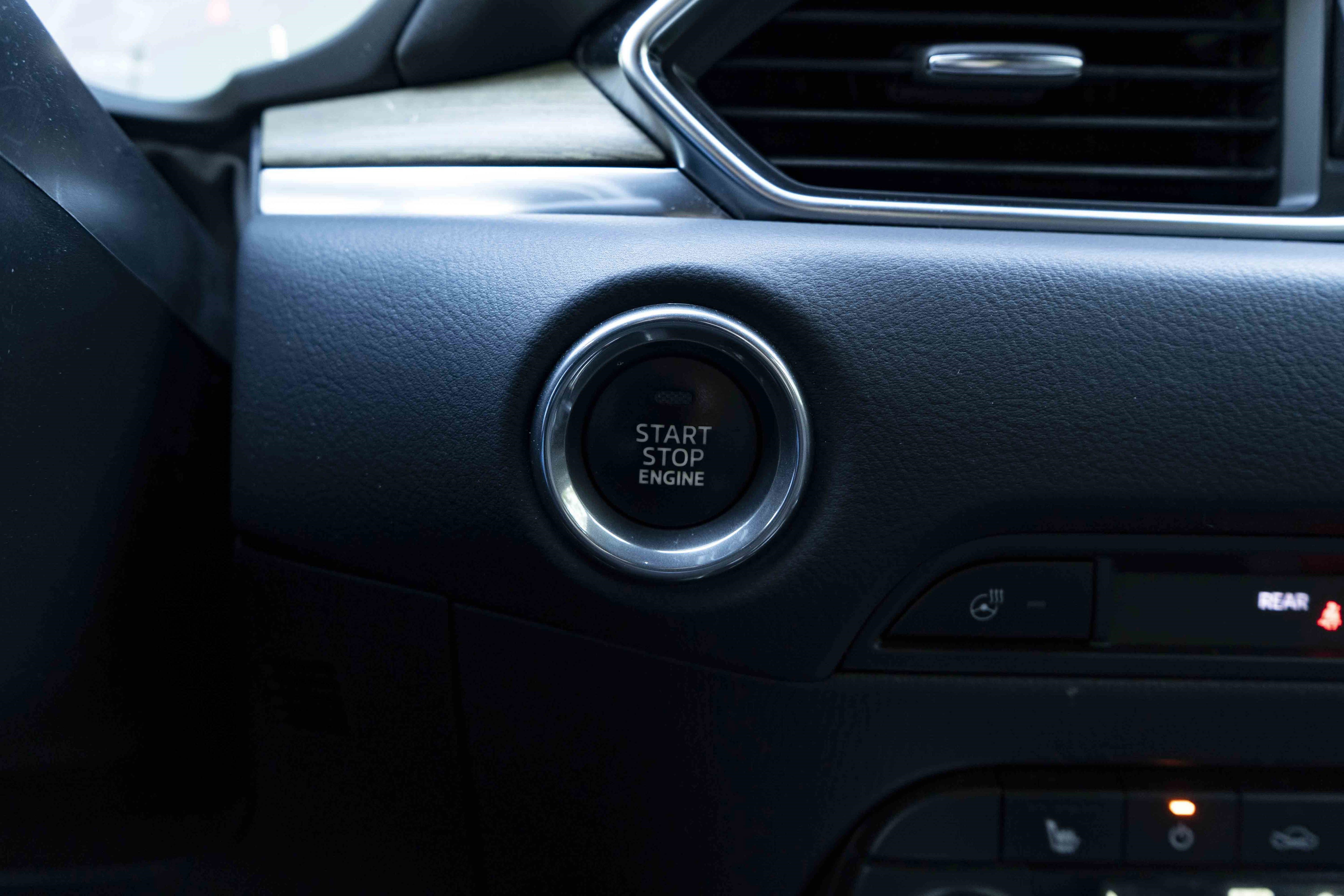 Used 2021 MAZDA CX-5 Signature image 25