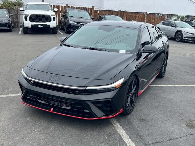 Used 2025 Hyundai Elantra N FWD image 3