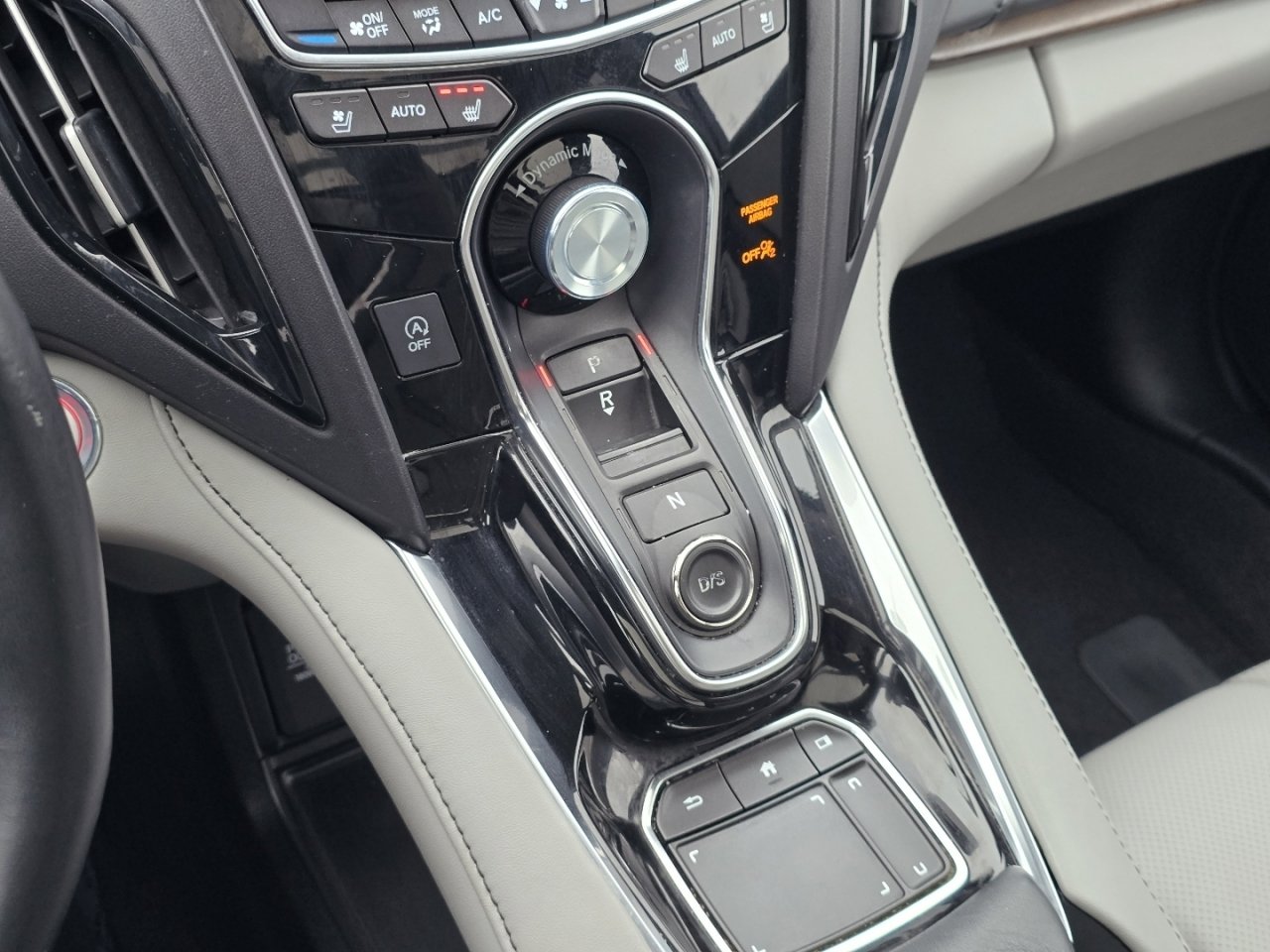 Used 2020 Acura RDX AWD w/ Advance Package image 30