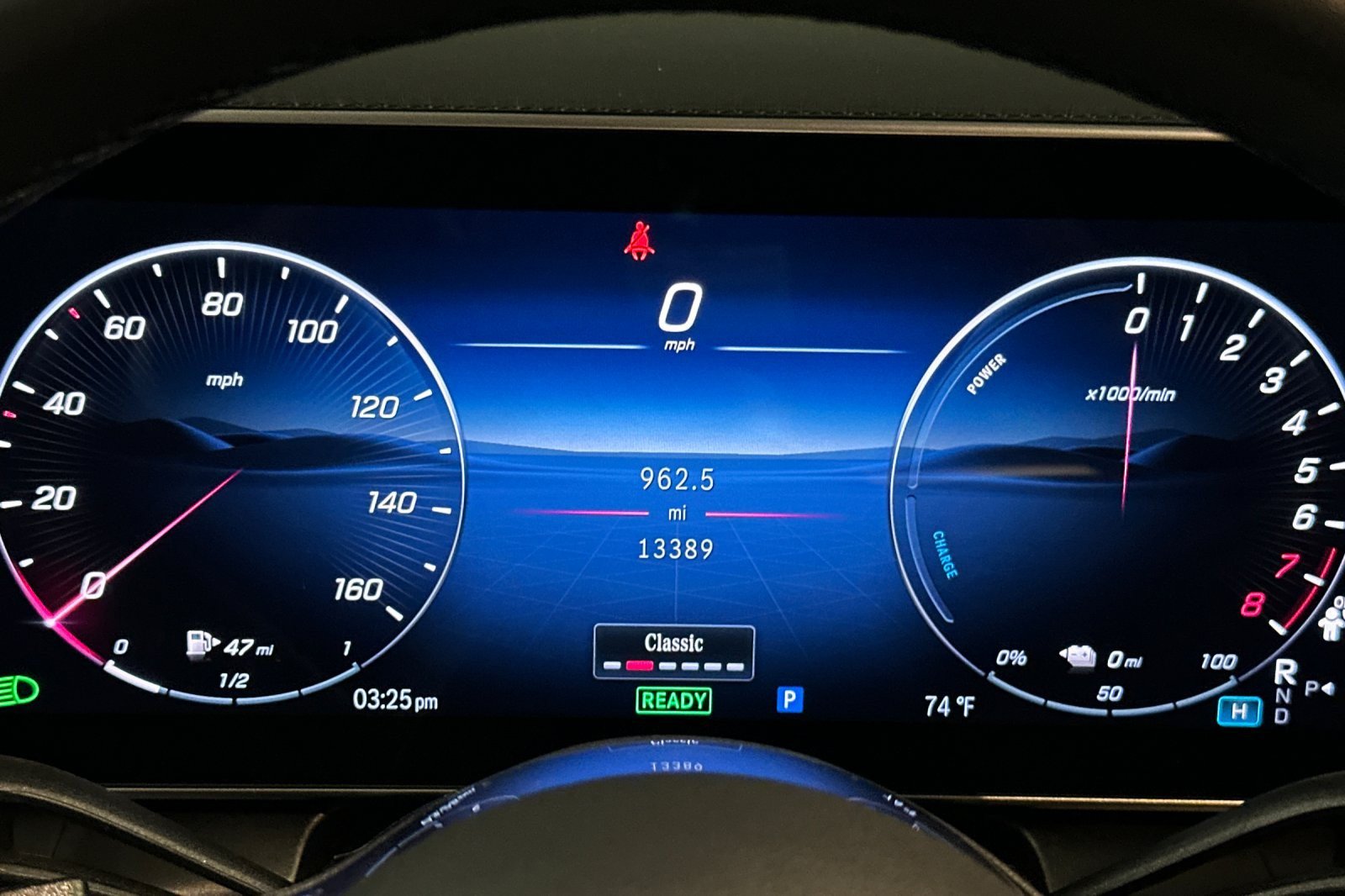 Used 2025 Mercedes-Benz GLC 350e 4MATIC image 24