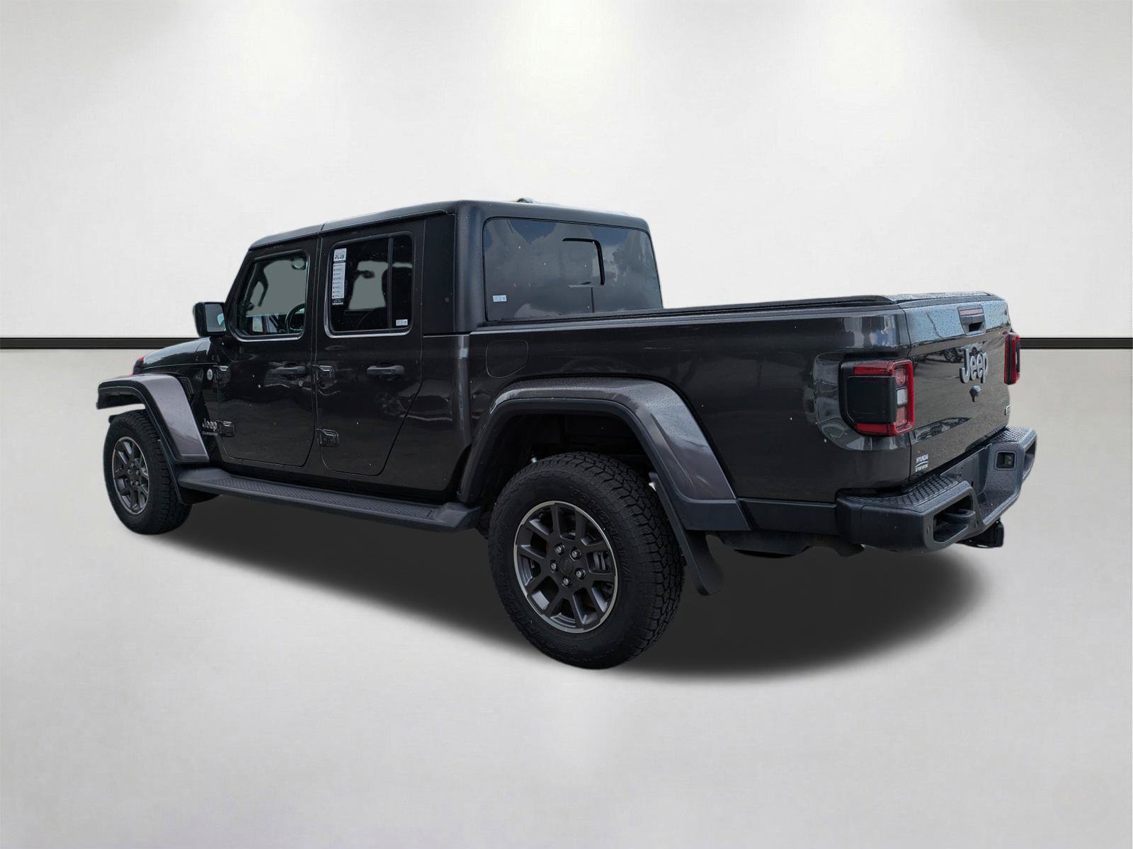 Used 2020 Jeep Gladiator Overland AWD/4WD image 7