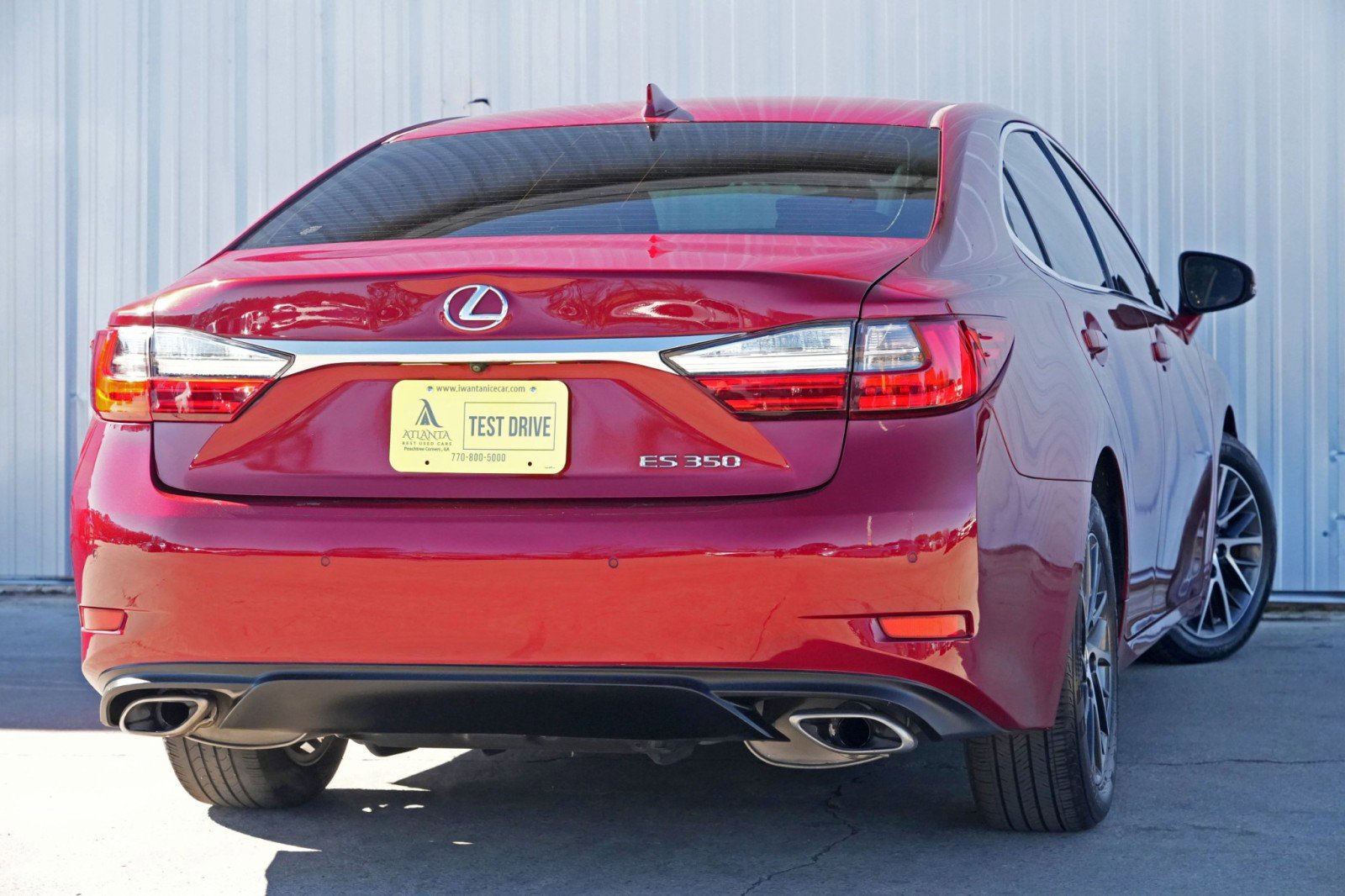 Used 2016 Lexus ES 350 w/ Navigation System Package image 4