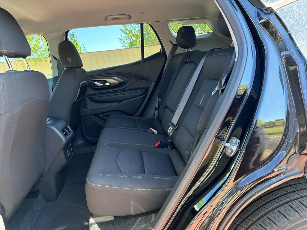 Used 2024 GMC Terrain SLE AWD/4WD image 21