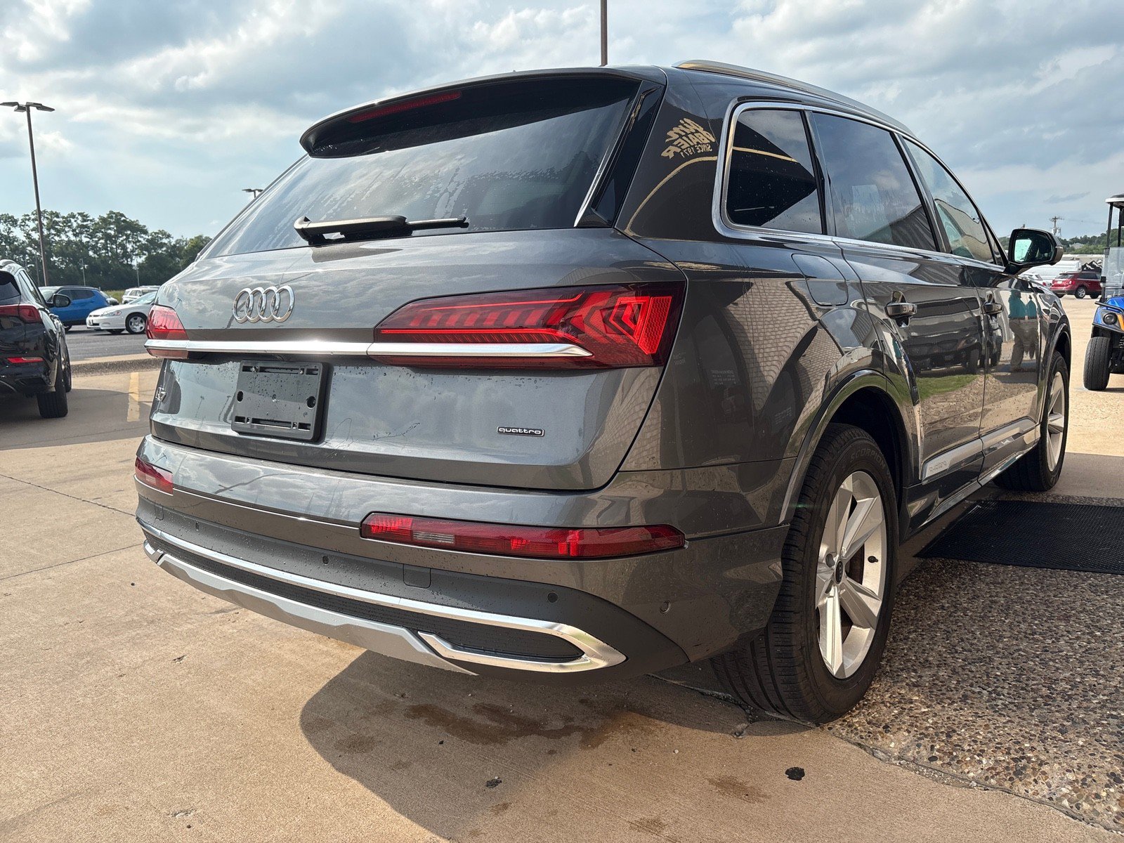 Used 2024 Audi Q7 Premium Plus image 10