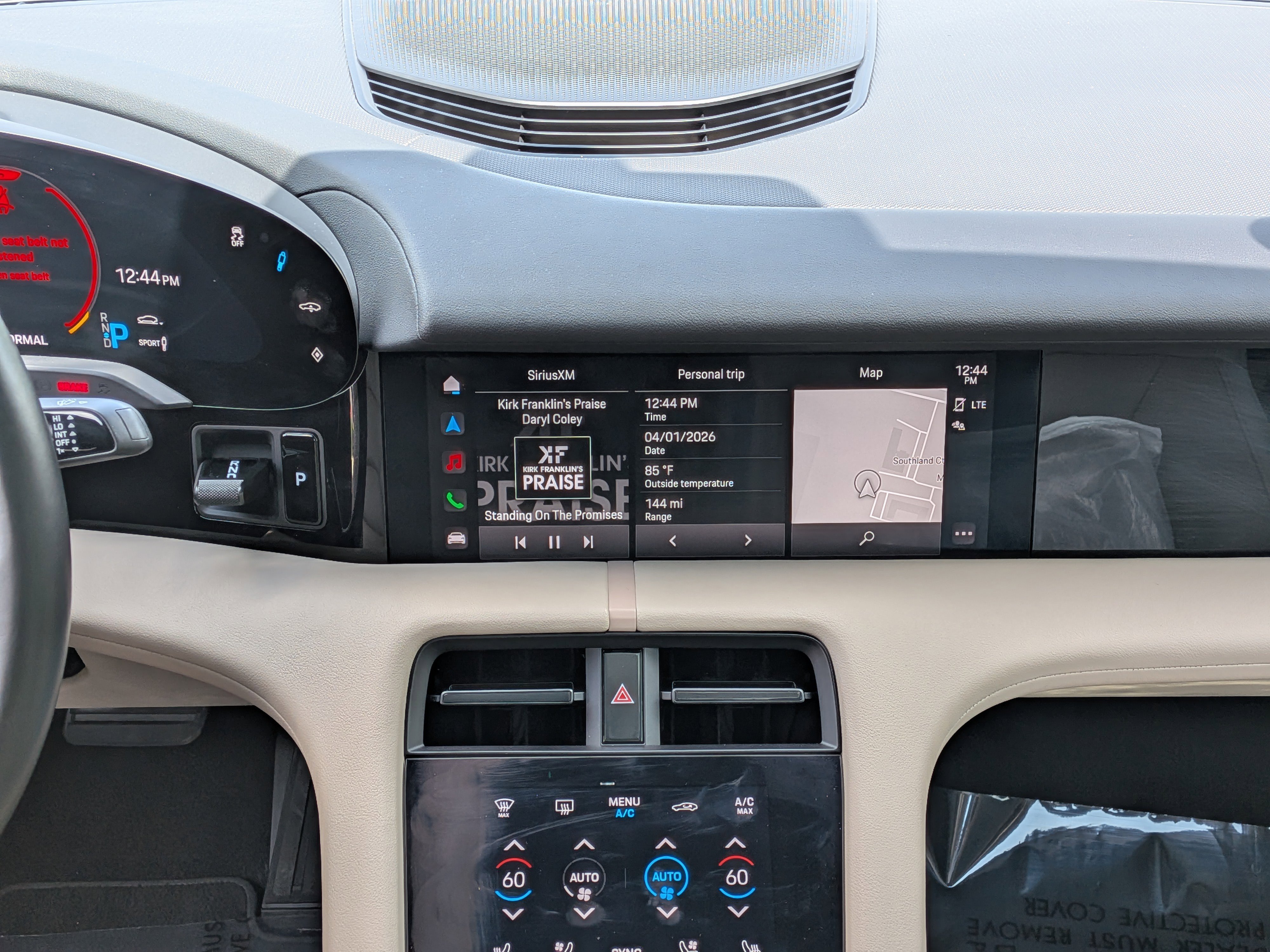 Used 2022 Porsche Taycan 4S image 19