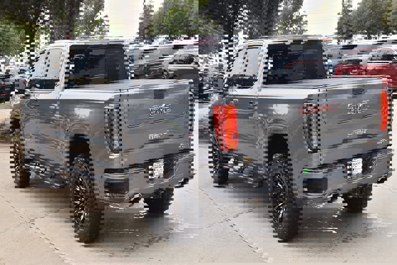 Used 2021 GMC Sierra 1500 AT4 w/ AT4 Preferred Package image 10