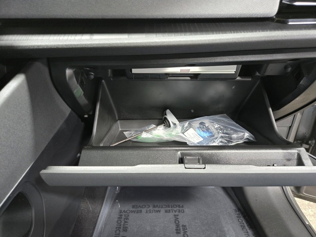 Used 2022 Polestar Polestar 2 w/ Performance Package image 55