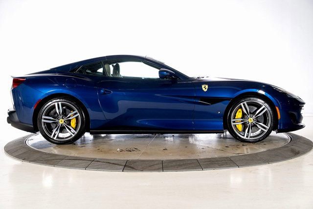 Certified 2019 Ferrari Portofino image 11
