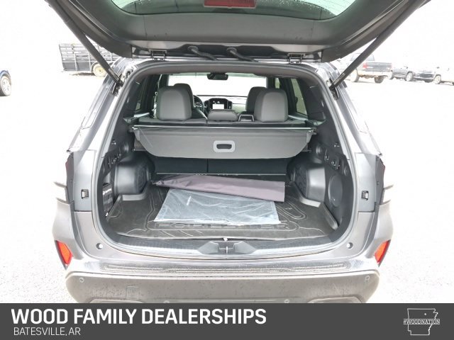 Used 2025 Subaru Forester Limited image 4