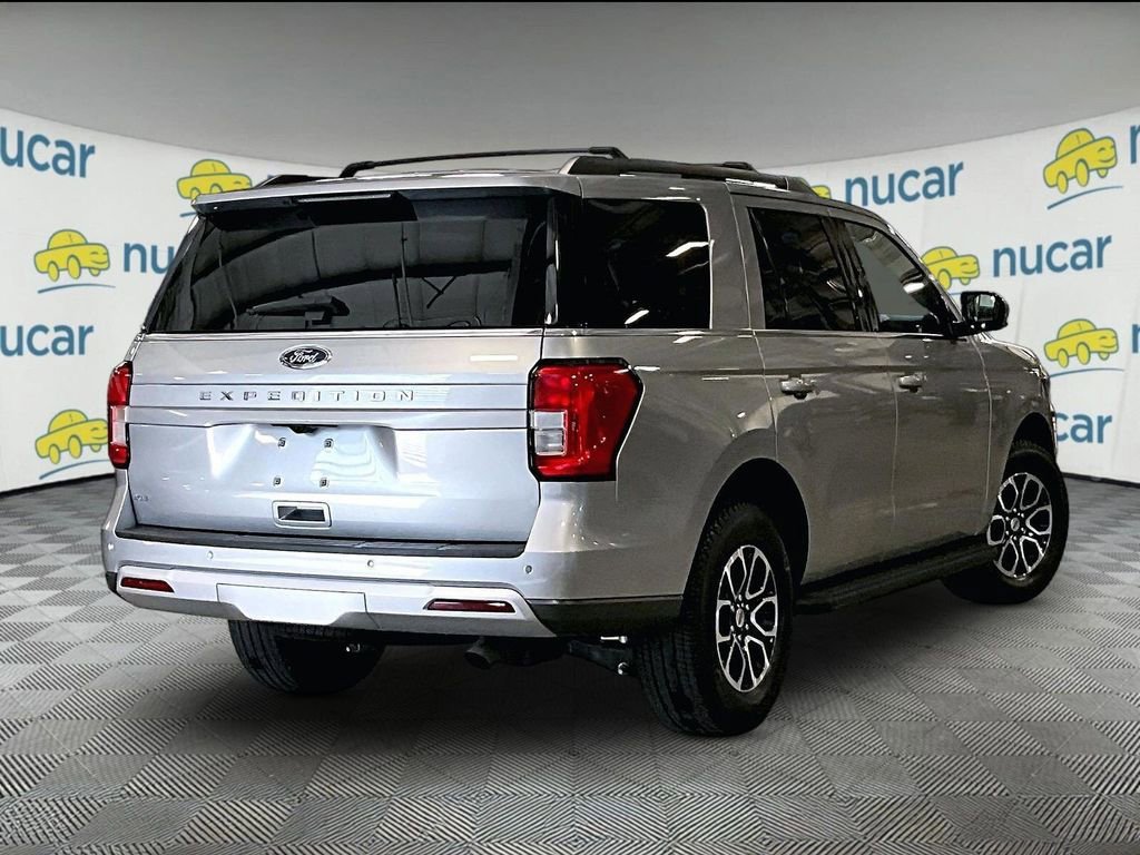 Used 2024 Ford Expedition XLT AWD/4WD image 6