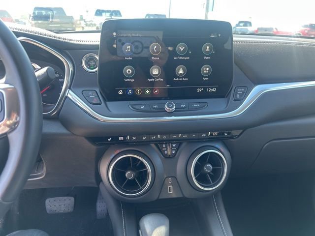Used 2023 Chevrolet Blazer LT image 23