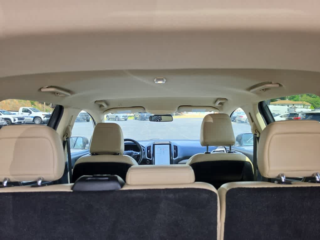 Used 2022 Ford Edge SEL AWD/4WD image 30
