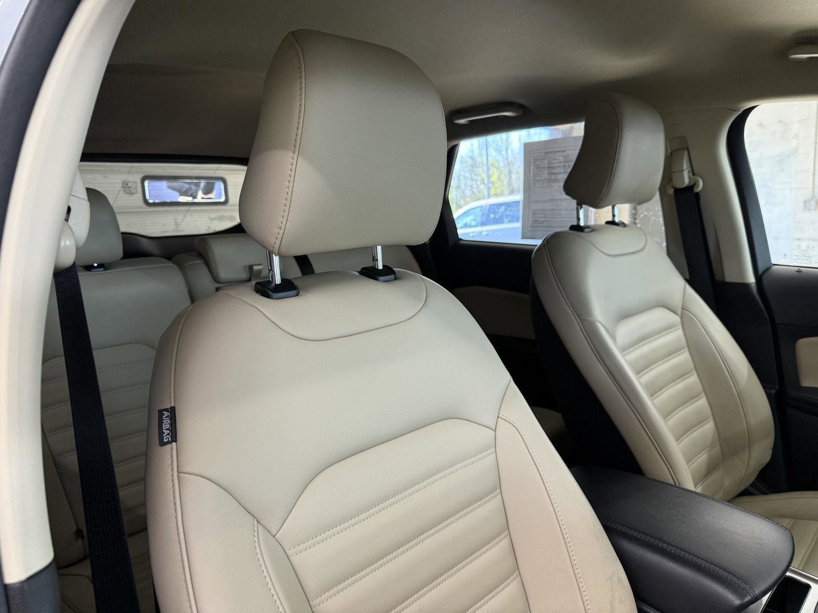 Used 2024 Ford Edge SEL w/ Convenience Package AWD/4WD image 29