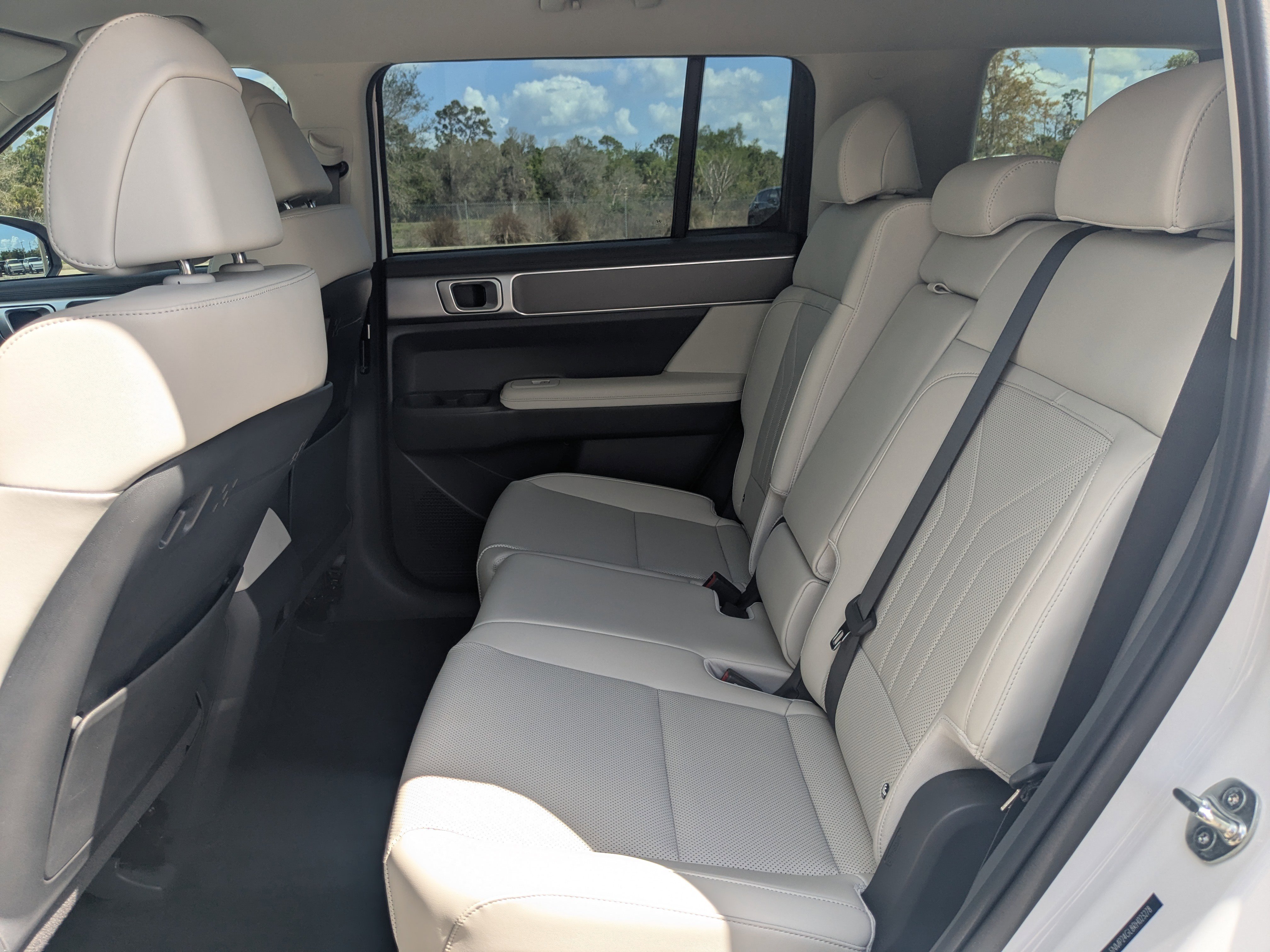 Used 2024 Hyundai Santa Fe SEL image 19