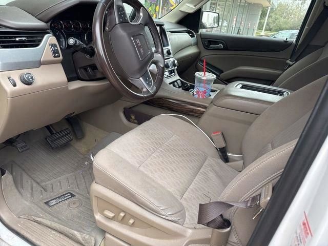 Used 2017 GMC Yukon SLE w/ SLE Value Package image 22