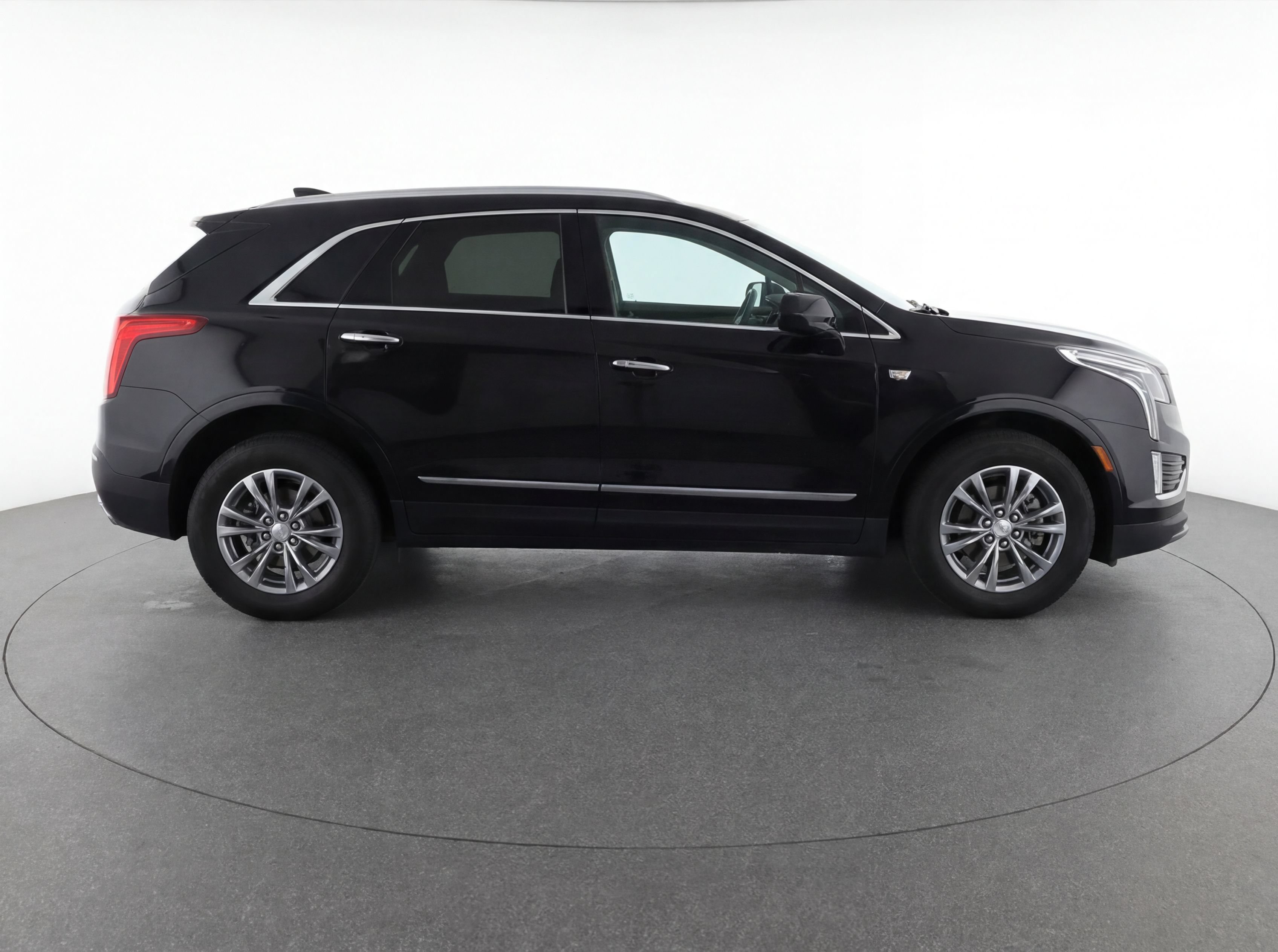Used 2023 Cadillac XT5 Premium Luxury AWD/4WD image 8