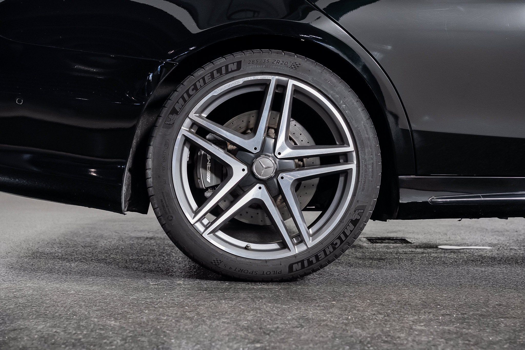Used 2015 Mercedes-Benz S 65 AMG Sedan image 31