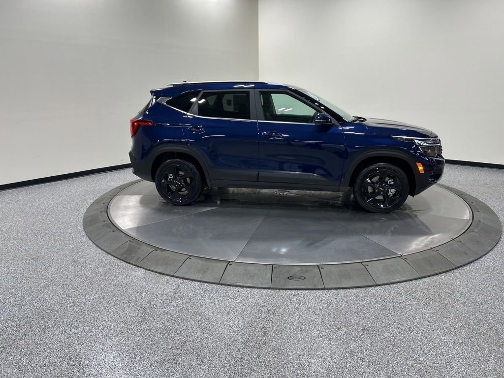 New 2026 Kia Seltos EX w/ EX Sunroof Package image 4