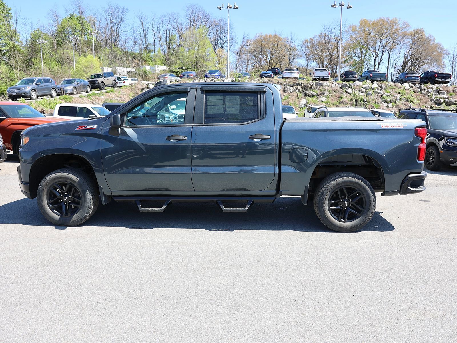Used 2020 Chevrolet Silverado 1500 Custom Trail Boss w/ Custom Convenience Package AWD/4WD image 4