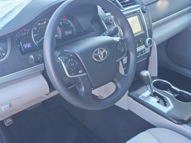 Used 2012 Toyota Camry LE FWD image 9