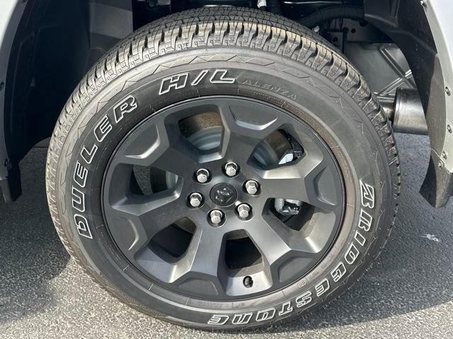 New 2026 RAM 1500 4x4 Crew Cab image 24