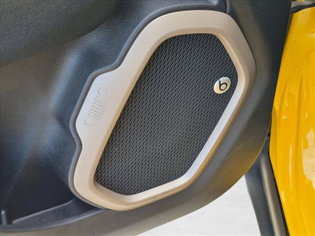 Used 2016 Jeep Renegade Latitude FWD image 10