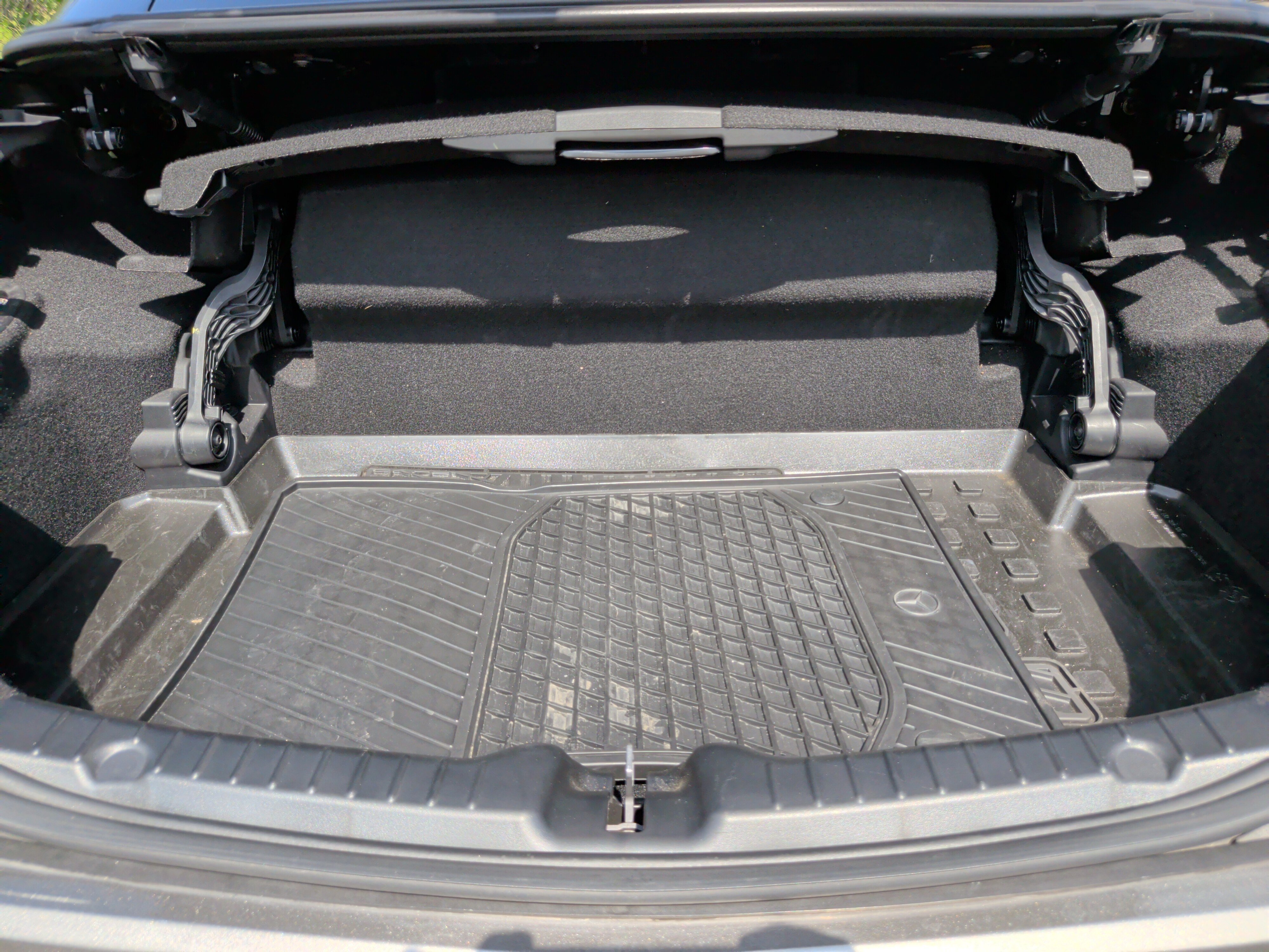 Used 2017 Mercedes-Benz SLC 43 AMG image 36