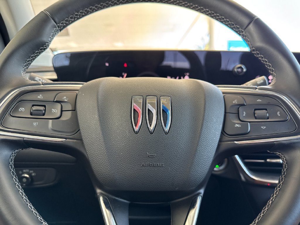 Used 2025 Buick Encore GX Preferred FWD image 24