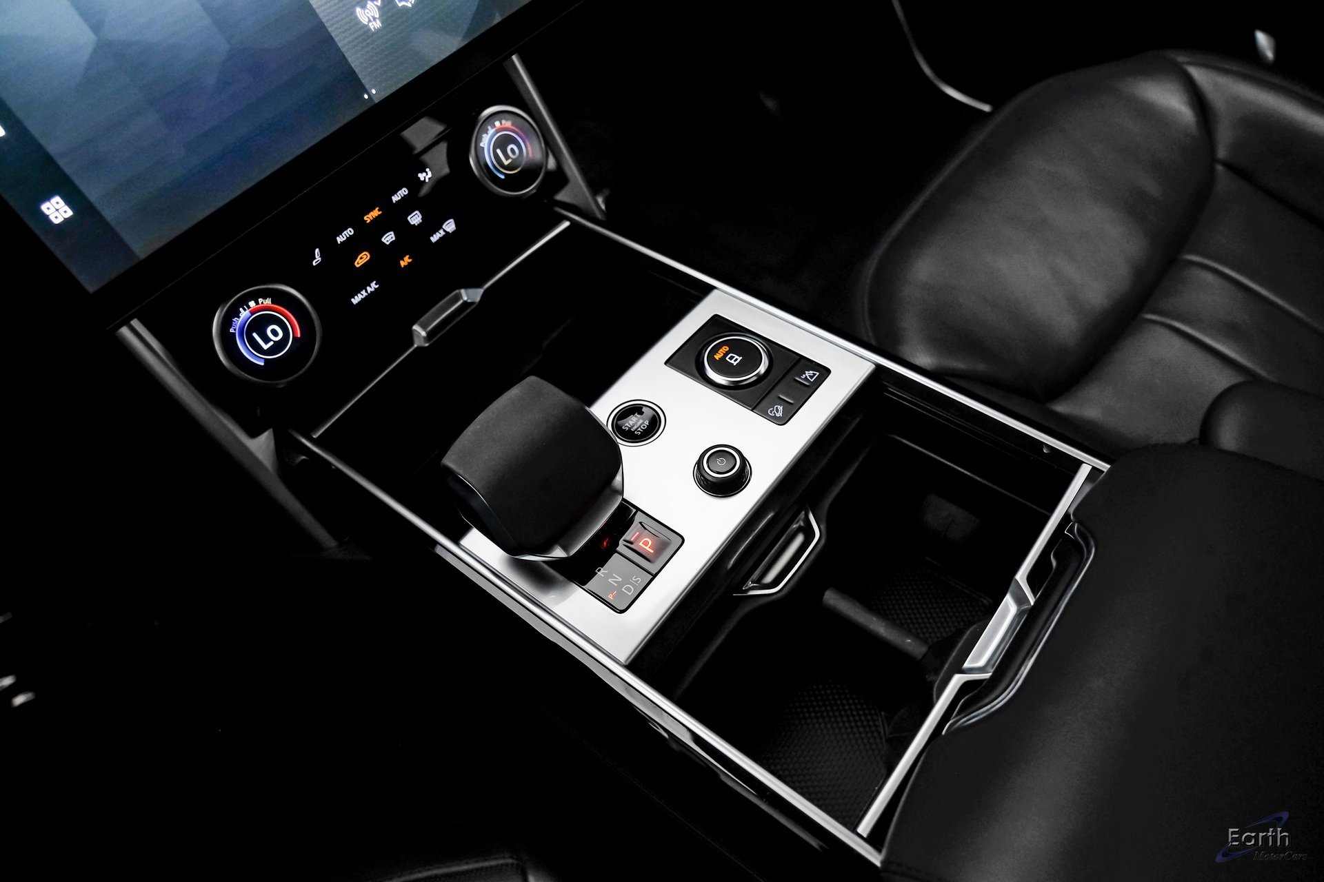 Used 2023 Land Rover Range Rover Autobiography image 52