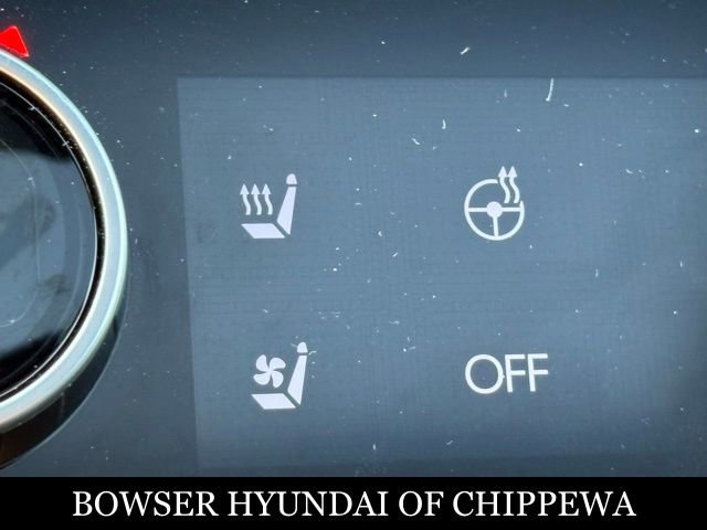 Used 2025 Hyundai Santa Cruz Limited AWD/4WD image 20