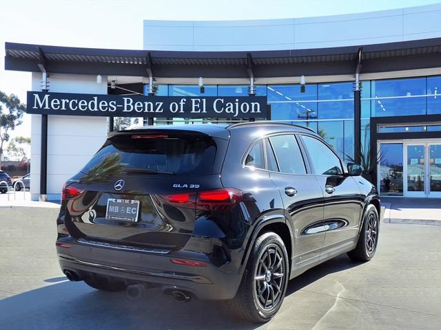 New 2026 Mercedes-Benz GLA 35 AMG 4MATIC video 3