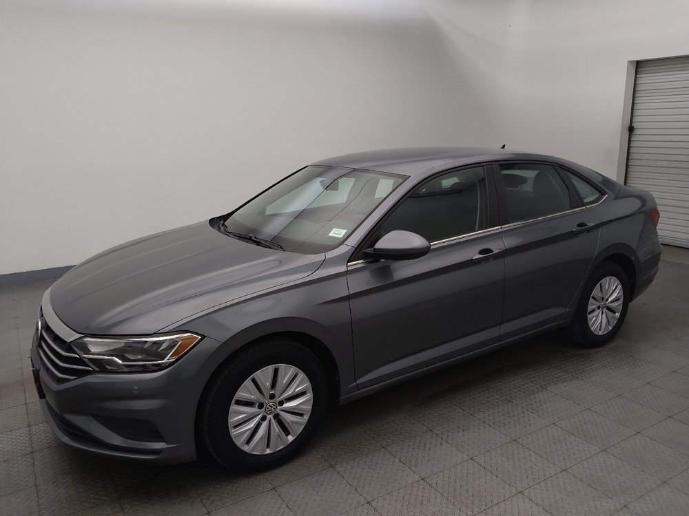 Used 2019 Volkswagen Jetta S w/ Driver Assistance Package FWD image 2