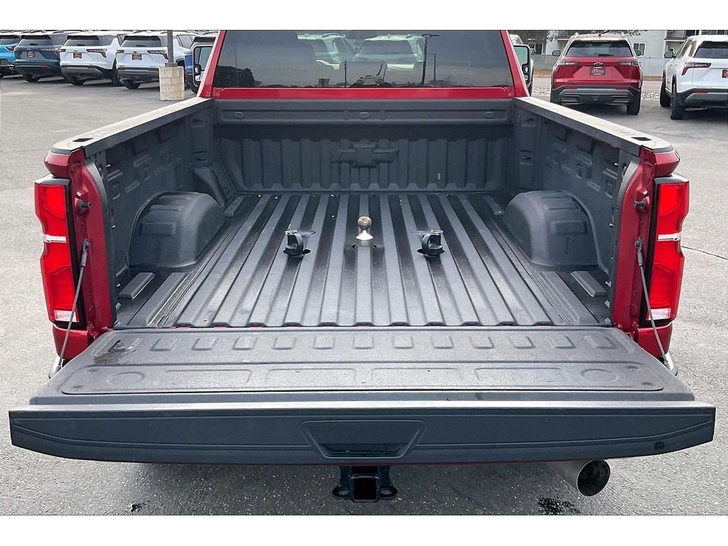 Used 2025 Chevrolet Silverado 3500 LTZ AWD/4WD image 11