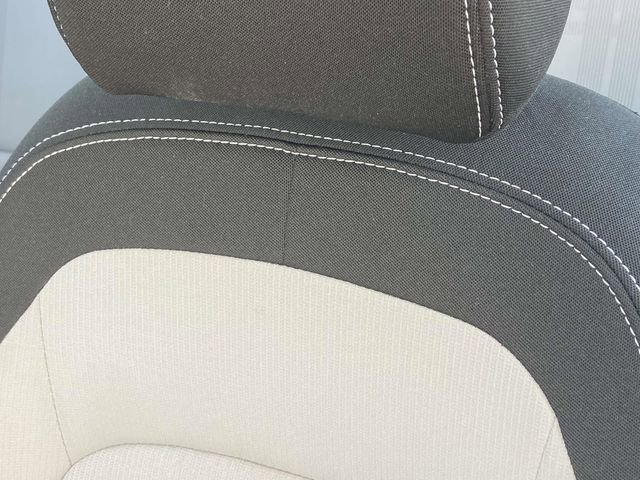 Certified 2023 Hyundai Venue SEL image 16